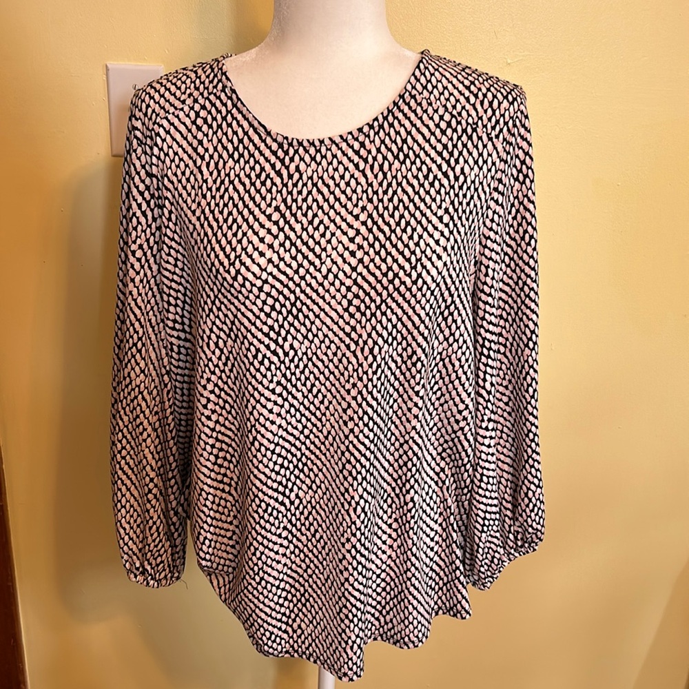 Adrianna Papell pink, black, white top